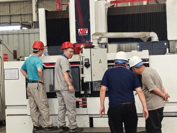 山西申總一行蒞臨河南雙志生產(chǎn)基地針對(duì)鏈輪軸組生產(chǎn)專(zhuān)項(xiàng)考察